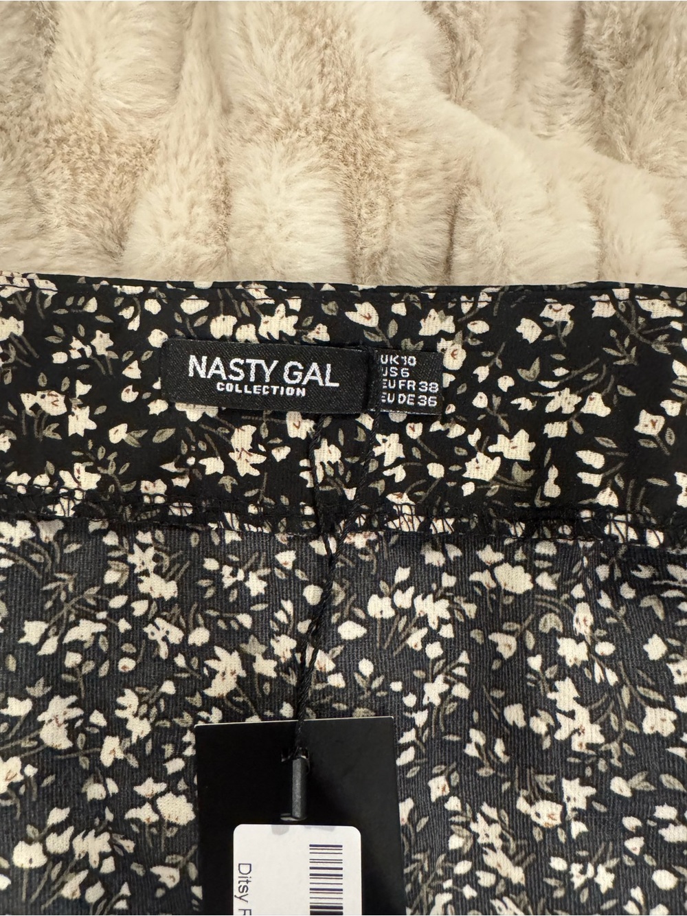 NWT Nasty Gal Tie-Waist Skirt - Picture 5 of 6